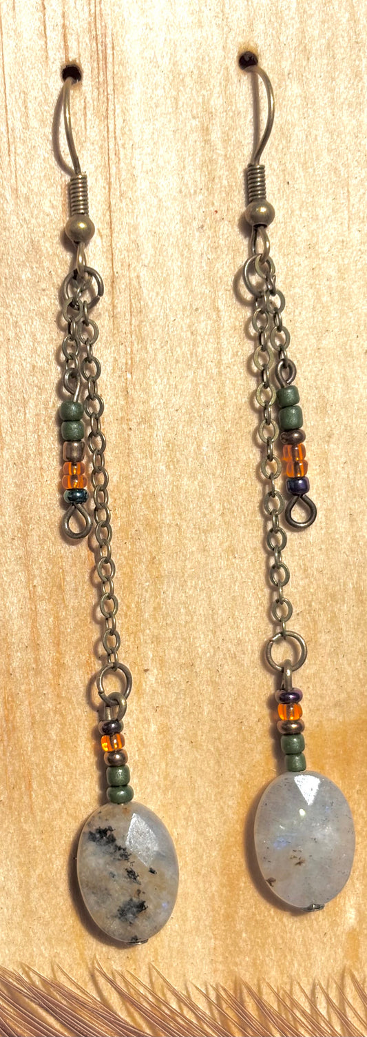 Stillwater Ridge-Gray natural Agate & Earth Tone Bead Dangle