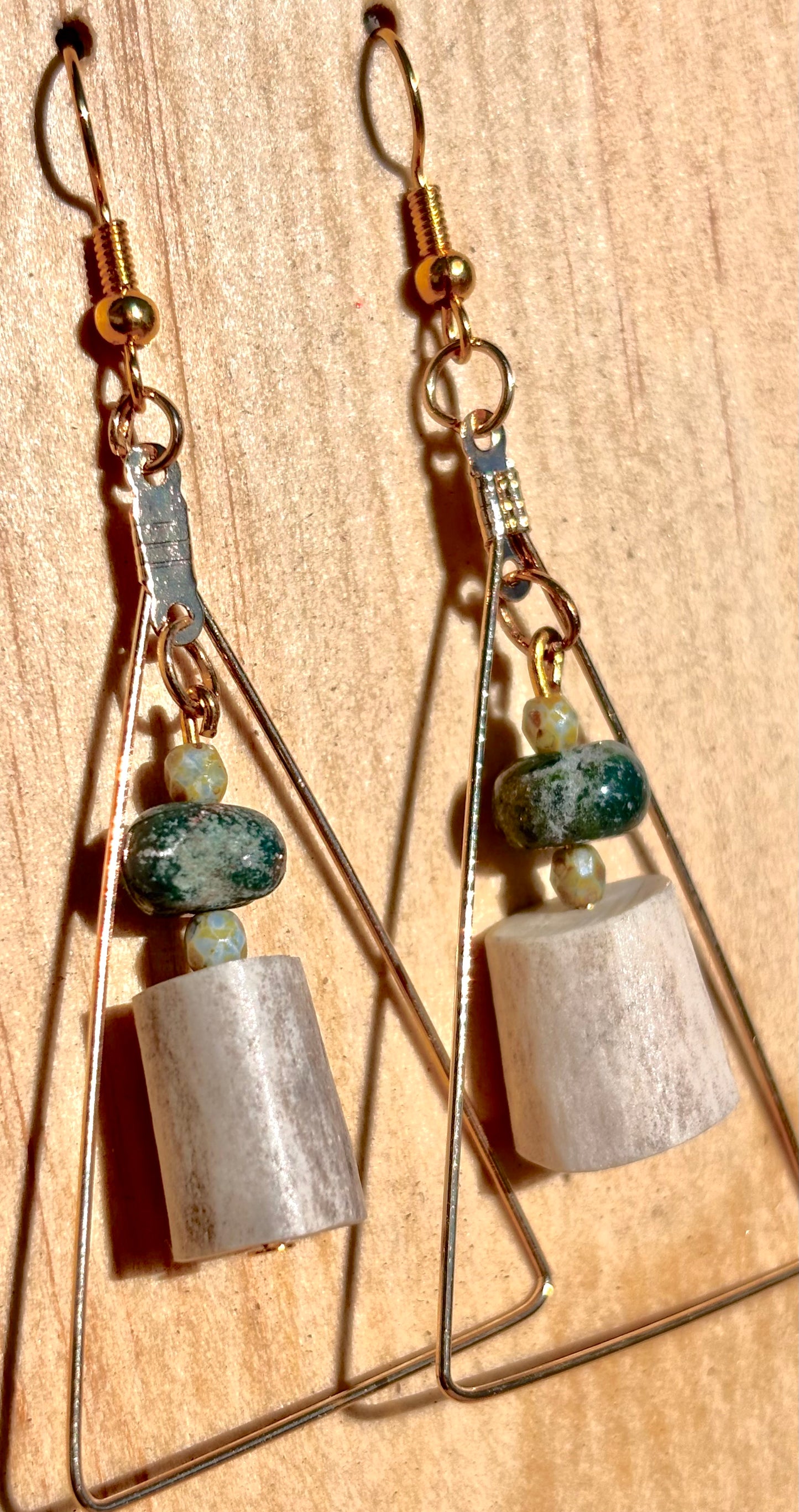 Earthline Deer Antler & Turquoise Stone Earrings-Handcrafed Antler Dangles with Gold-tone Geometric Frame